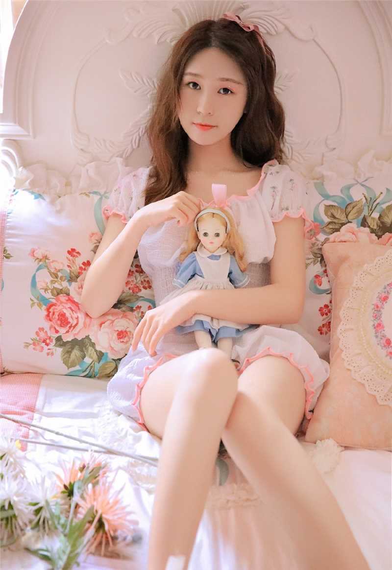 高清梦幻公主气质美少女模特长腿天然芭比撩人清纯图集