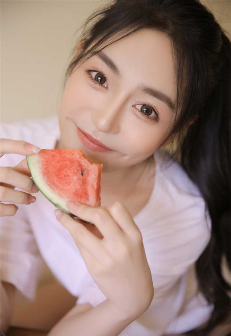 高清清纯可爱萌妹子真空内衣大胆开放图集