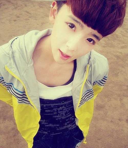 最全可爱非主流帅哥俏皮活力卖萌清纯无邪图片壁纸