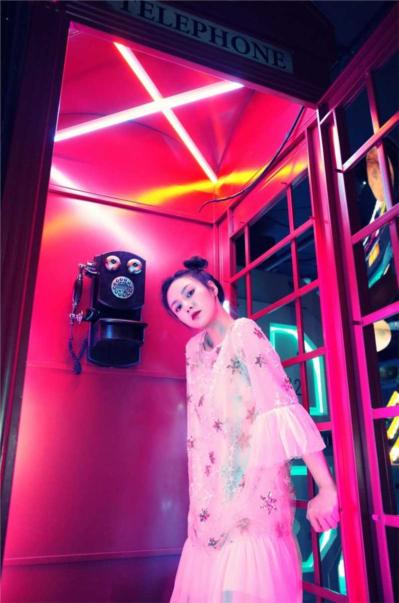 特别专辑俏皮美少女黄柳嫣话亭复古时尚冷艳清纯图片图片