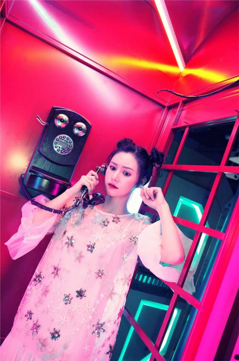 特别专辑俏皮美少女黄柳嫣话亭复古时尚冷艳清纯图片图片