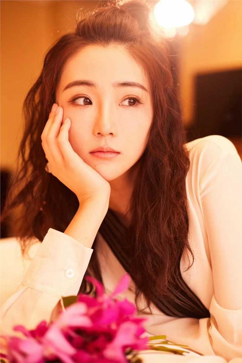 高清甜美少女张可盈清纯可爱气质梦幻养眼图片图集