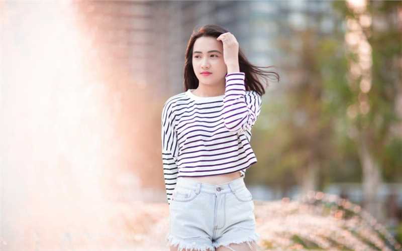 时尚模特街头异域美女清纯妩媚撩人气质