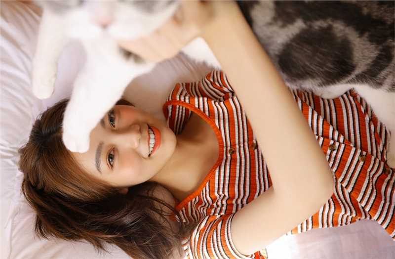 精选清纯氧气美女居家乖巧可人唯美自然邻家萝莉控私房图册