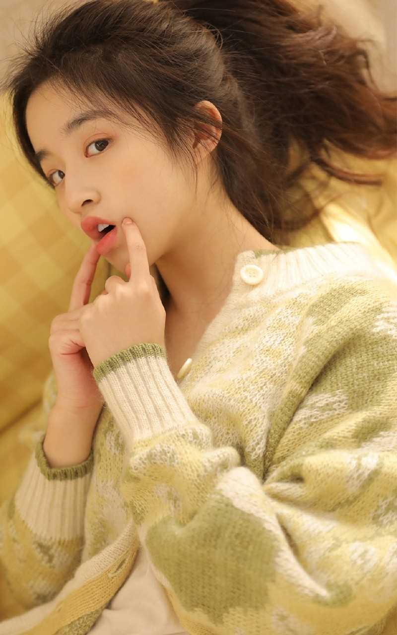 最全甜美气质少女吊带裸肩性感成熟魅力清纯个人相册