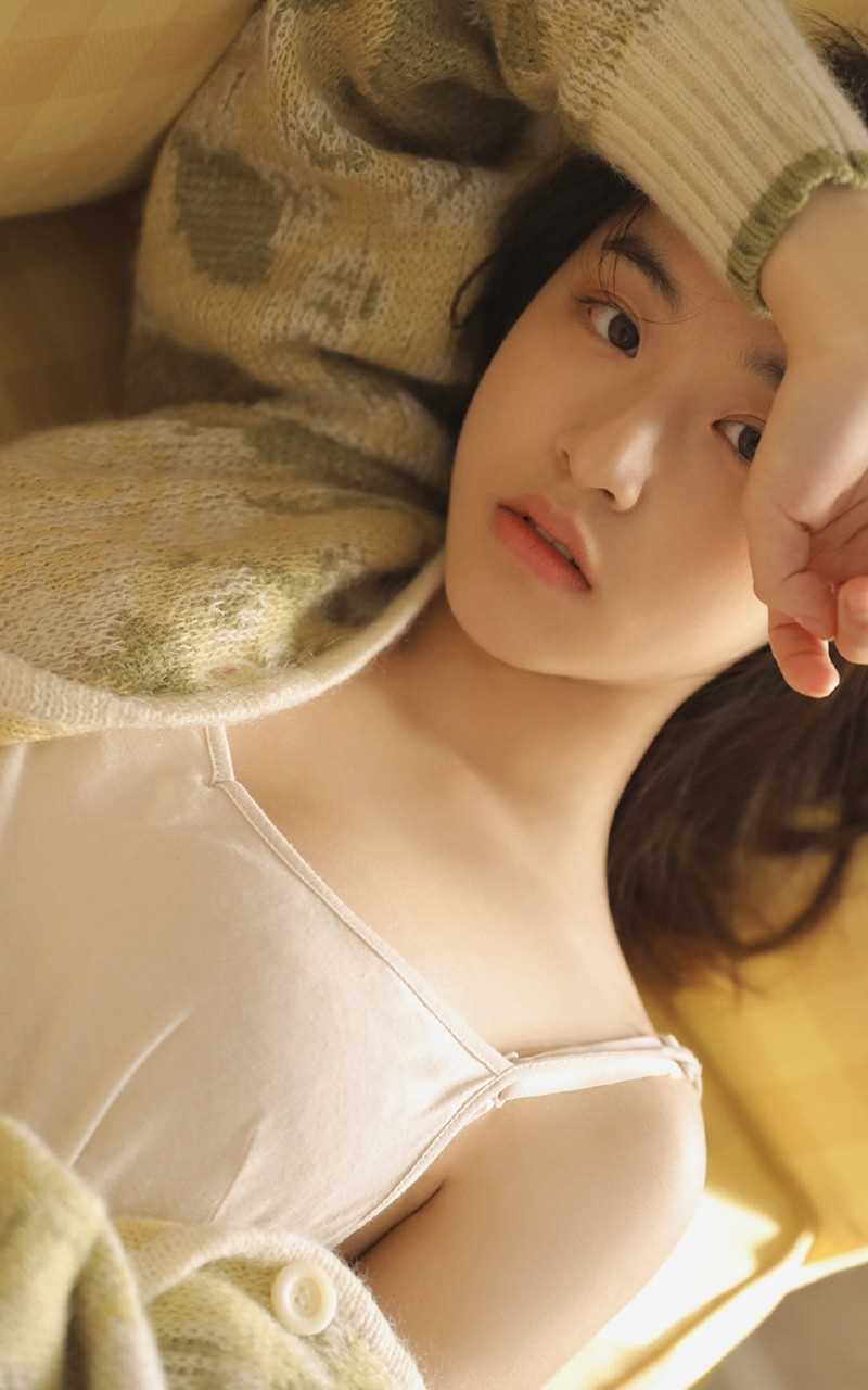 最全甜美气质少女吊带裸肩性感成熟魅力清纯个人相册