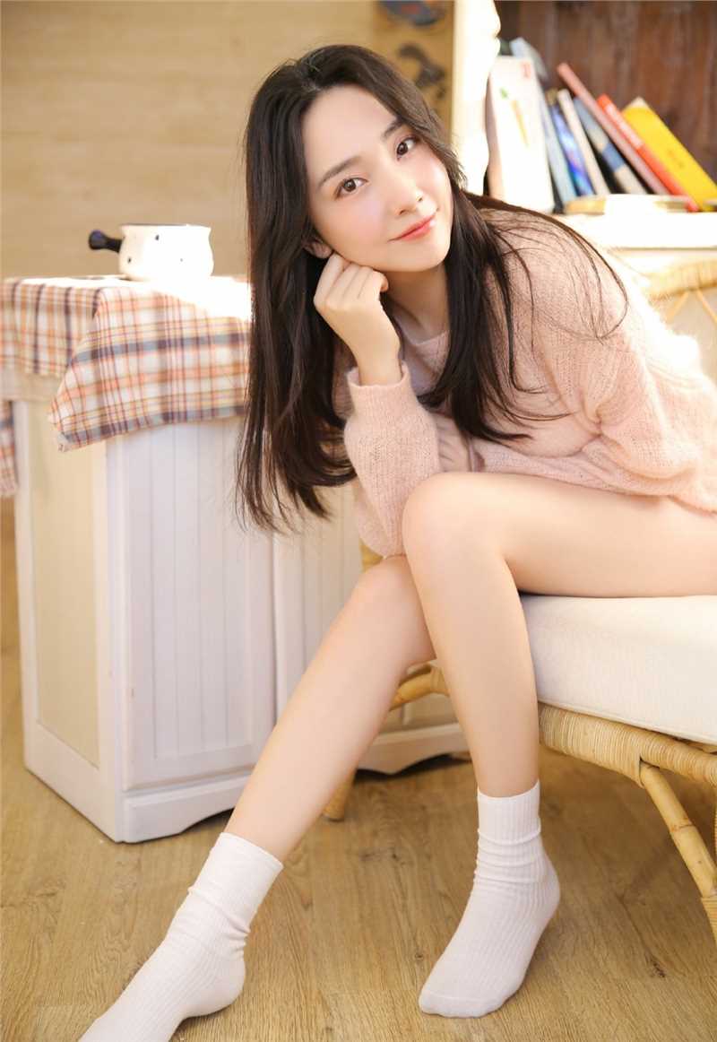 特别专辑长发美女高挑身材香艳私房养眼御姐清纯尤物图片图片