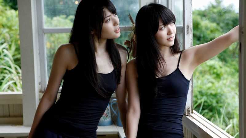 高清双胞胎美女姐妹花高颜值闺蜜清纯桌面壁纸图集