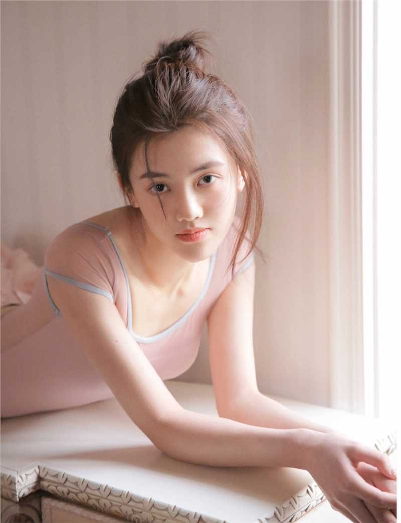 最全体操服美女清纯甜美丸子头大尺度姿势妖娆勾魂壁纸