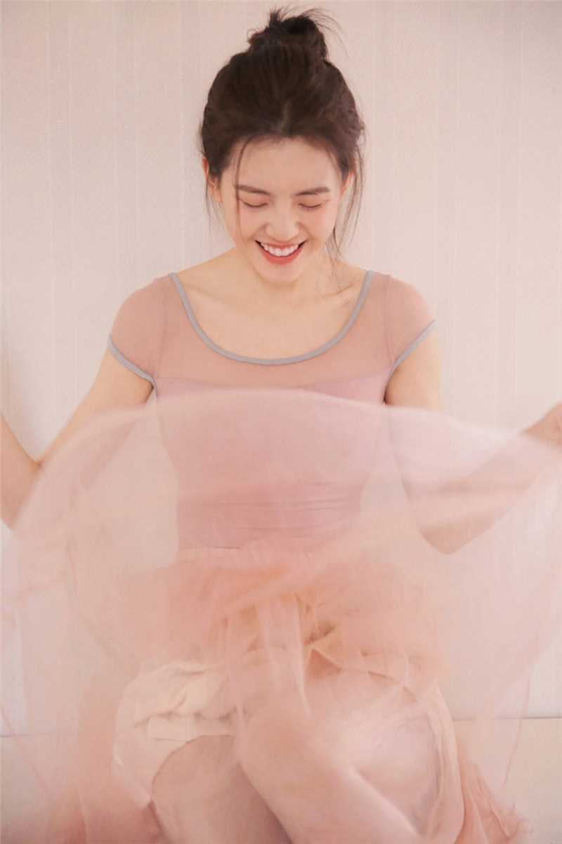 最全体操服美女清纯甜美丸子头大尺度姿势妖娆勾魂壁纸