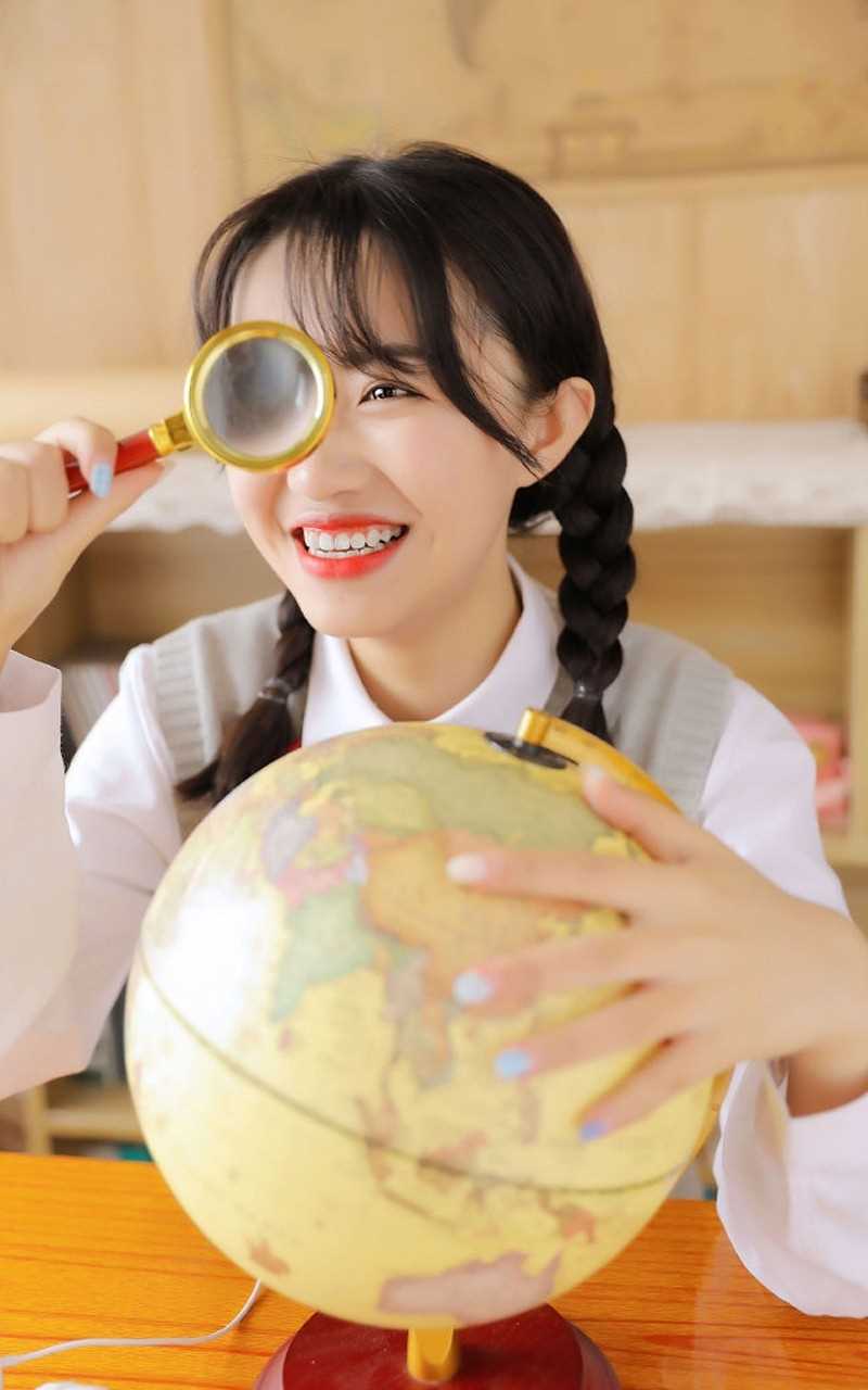高清校园清纯麻花辫美女学生元气惹火惑图册
