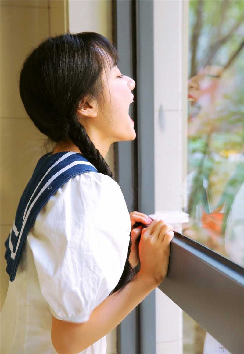 精选可爱清纯童颜校园惑美女图册