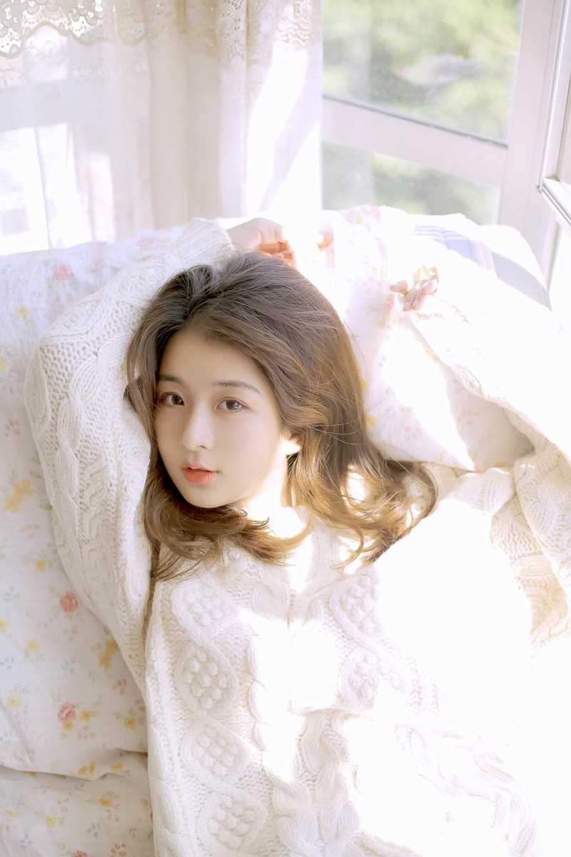 长发养眼美女白皙温柔甜美笑容撩人清纯