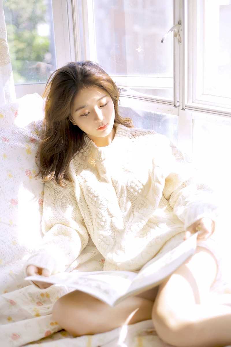 长发养眼美女白皙温柔甜美笑容撩人清纯