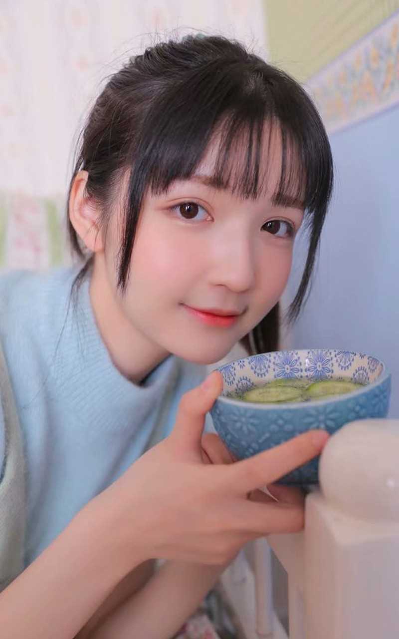 最全娇羞清纯气质美女雪肌私房养眼梦幻甜美相册