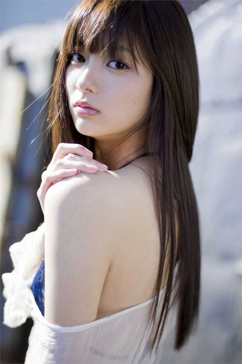 优质日本氧气美女清纯白皙街头养眼邻家气质图片相册