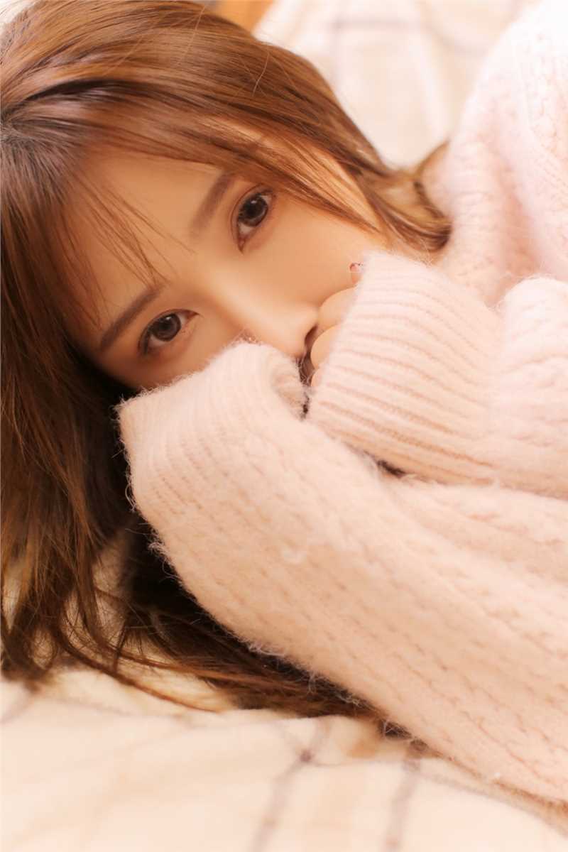 最全天然清纯美女细长大长腿居家俏皮可爱图片相册