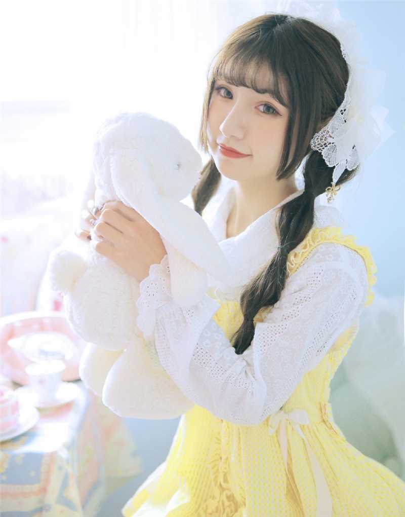 最新自然系美女萝莉俏皮可爱甜美清纯尤物图片图集