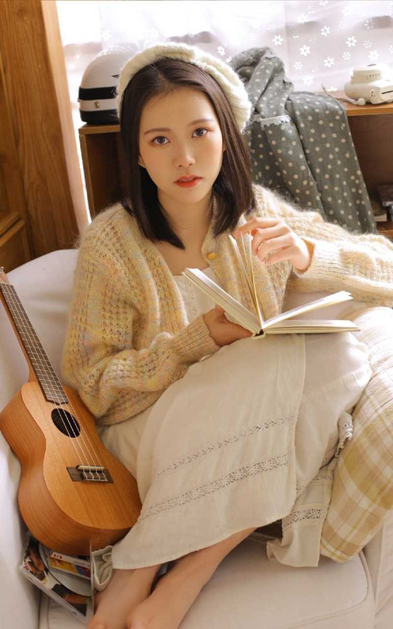 优质居家文艺美女恬静气质高清漂亮女性清纯图片相册