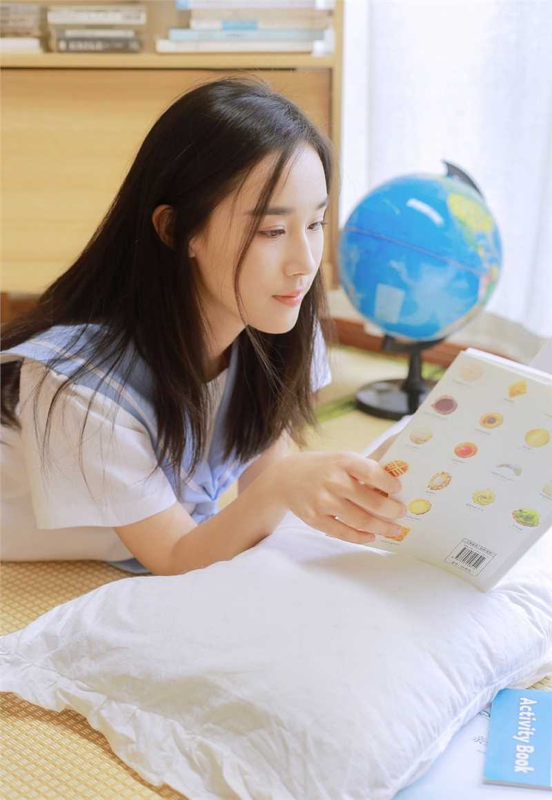 最新日本清纯白丝大长腿居家性感惑图集