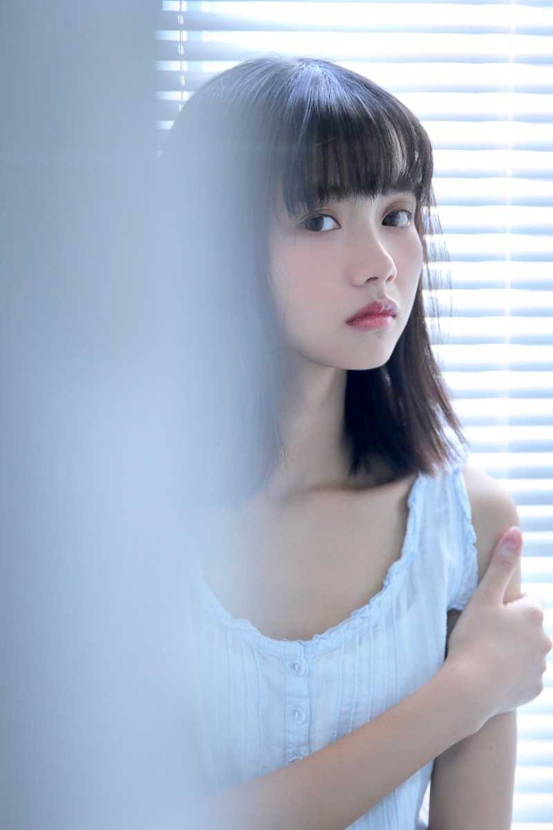 优质日系氧气少女清纯惹火居家内衣诱惑图片相册