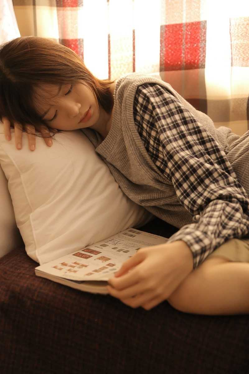 精选邻家清纯美女甜美迷人唯美私房图片图册