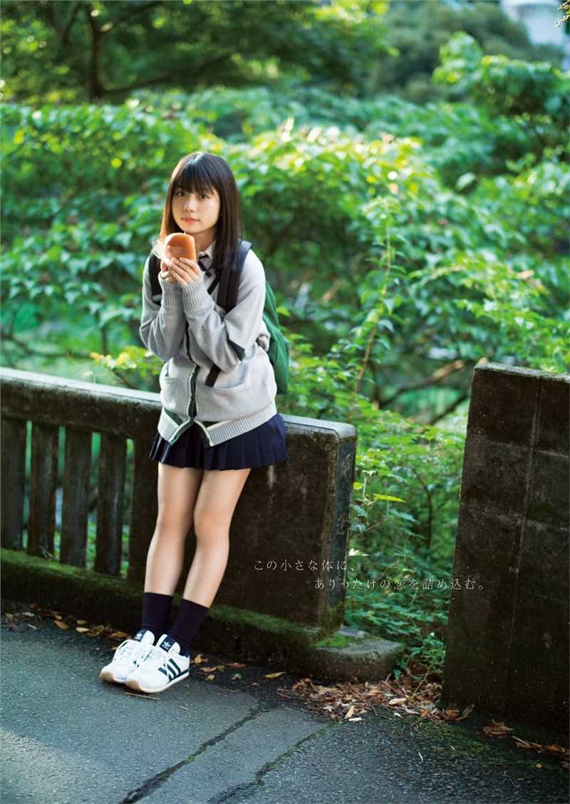 最新天使美少女日本制服短裙大长腿清纯图片壁纸