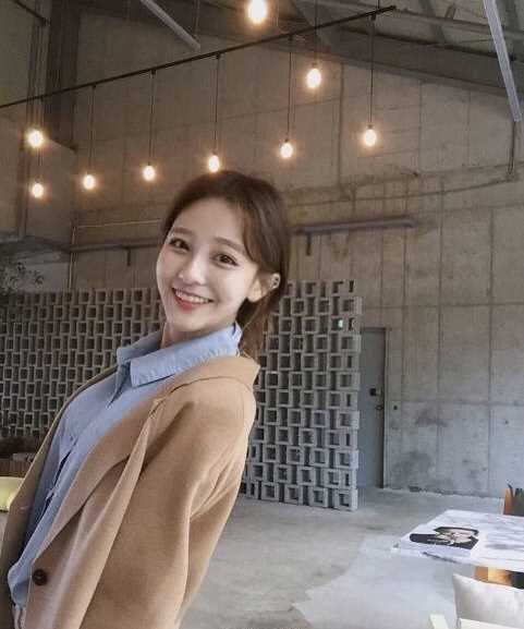 优质清纯甜美韩国美女漂亮时尚图片相册