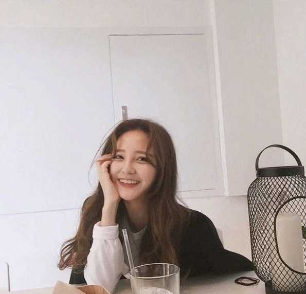 优质清纯甜美韩国美女漂亮时尚图片相册