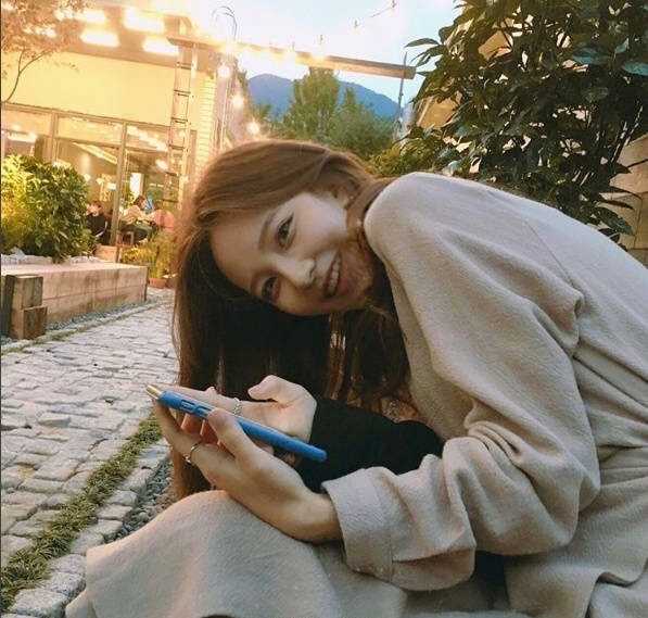 优质清纯甜美韩国美女漂亮时尚图片相册