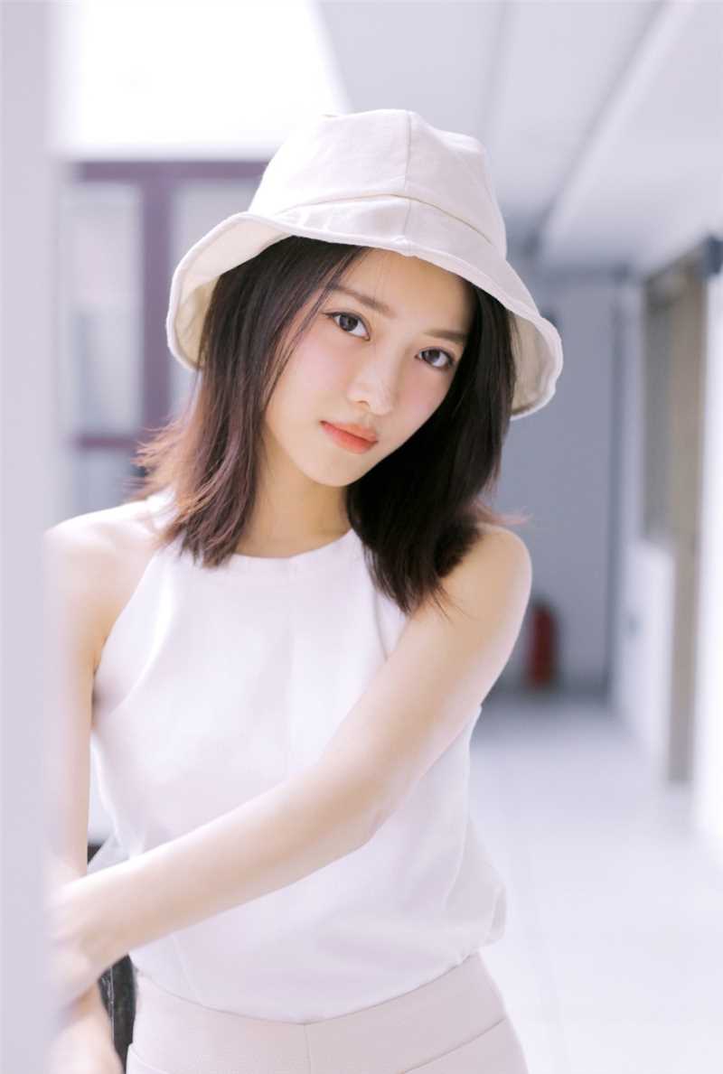 最新极品运动短发少女活力元气清纯氧气图库图集