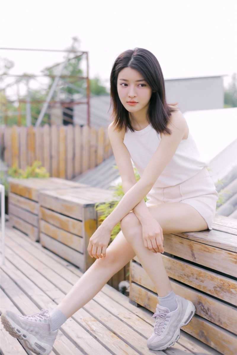 最新极品运动短发少女活力元气清纯氧气图库图集