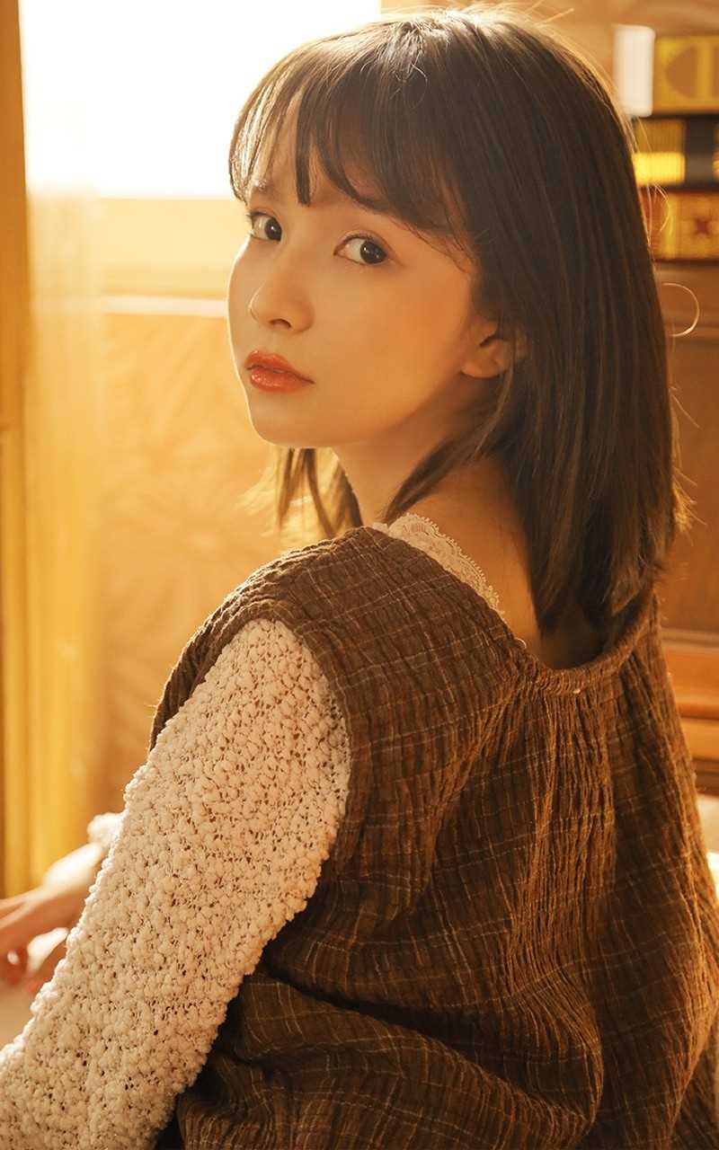 高清日本美女童颜少女清纯稚嫩可爱图集