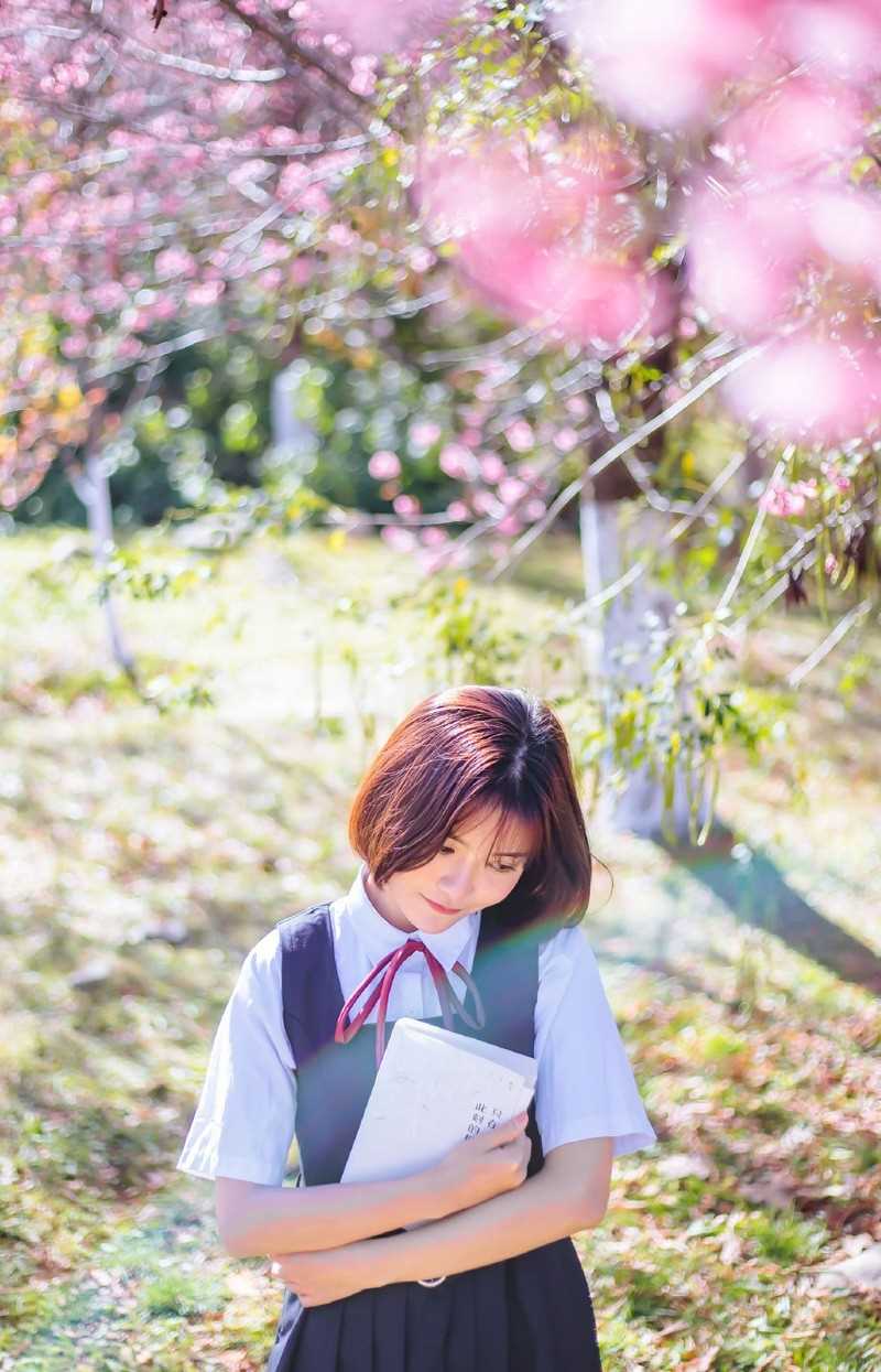 高清清纯校园女大学生户外公园艺术摄影唯美图册