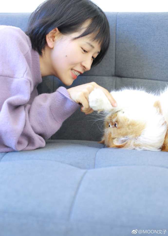 优质日本盐系短发清纯美女阳光户外小清新氧气相册