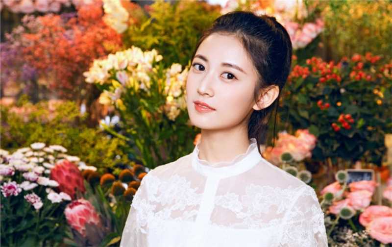 最新校花级女神陈钰琪唯美鲜花裤极品尤物清纯壁纸