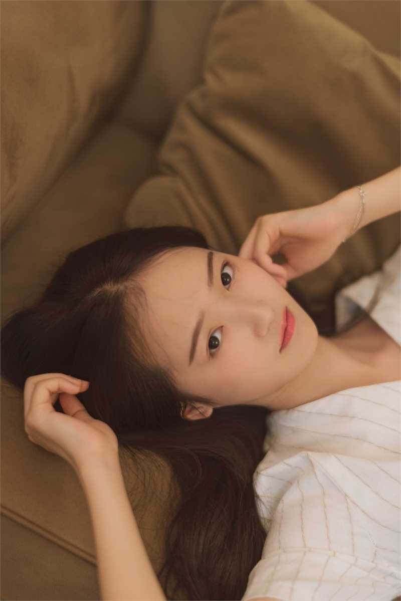 最新长发文艺美女气质温柔甜美清纯乙女壁纸