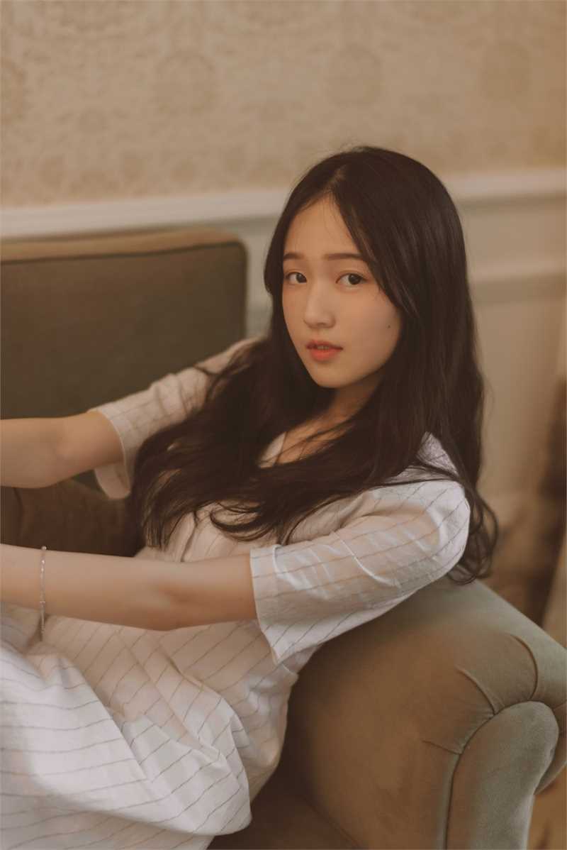 最新长发文艺美女气质温柔甜美清纯乙女壁纸