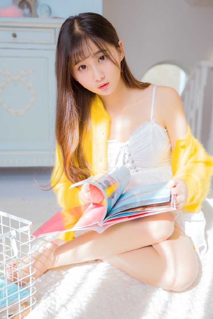 最全清纯长发女孩氧气养眼销魂眼神邪魅相册