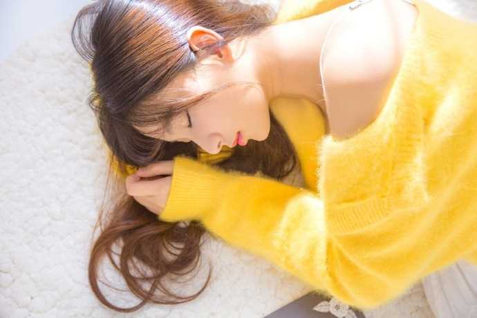 最全清纯长发女孩氧气养眼销魂眼神邪魅相册