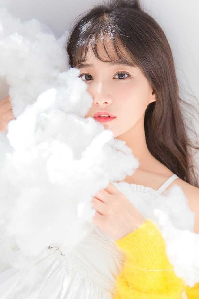 最全清纯长发女孩氧气养眼销魂眼神邪魅相册