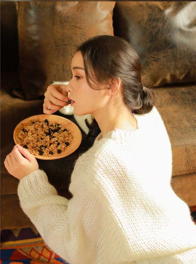 最新韩国清纯复古萌妹童颜稚嫩温暖唯美壁纸