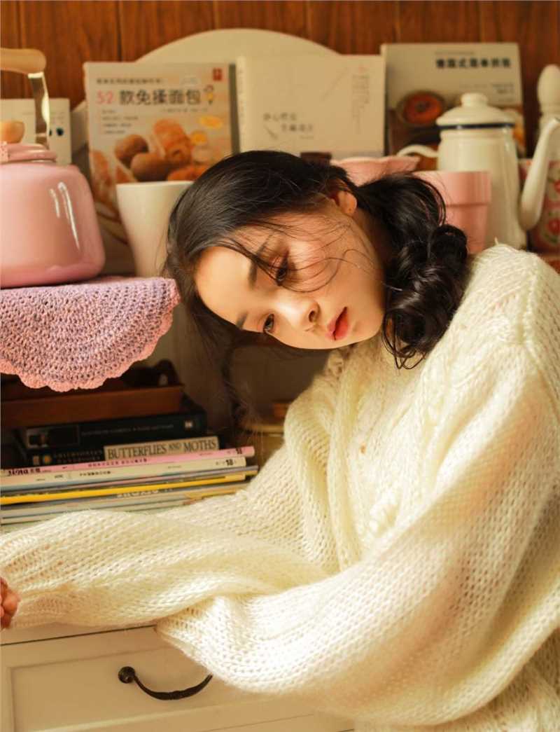 最新韩国清纯复古萌妹童颜稚嫩温暖唯美壁纸