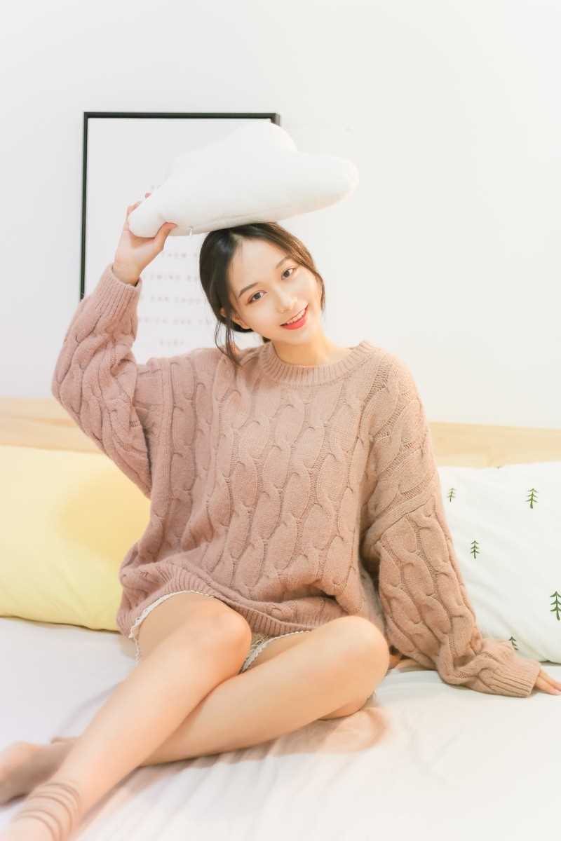 邻家女孩清纯天然玉足鉴赏性感