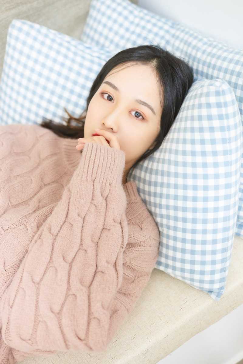 邻家女孩清纯天然玉足鉴赏性感