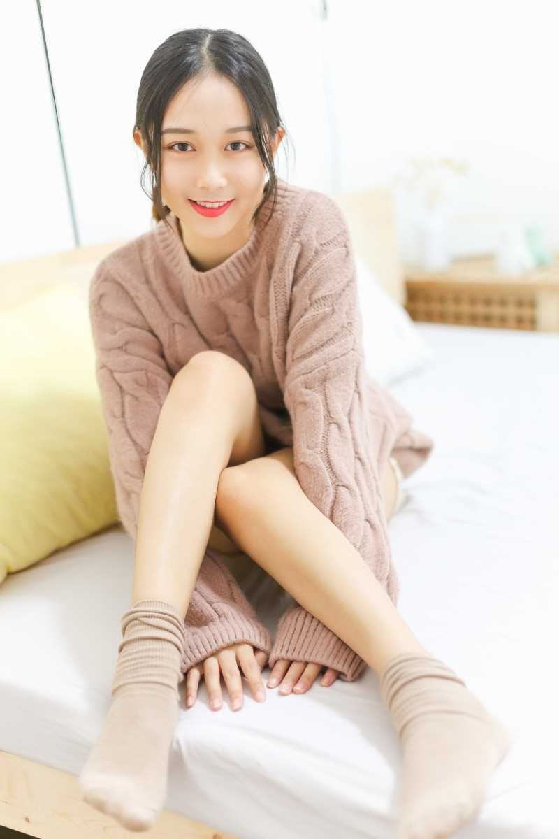 邻家女孩清纯天然玉足鉴赏性感