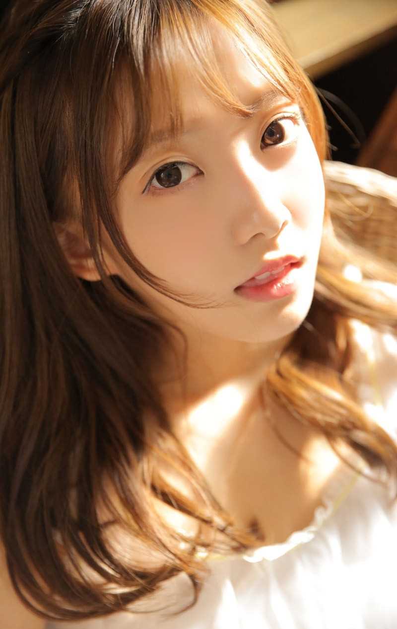 最新洁白雪嫩极品美女可爱清纯大眼萌妹子图集