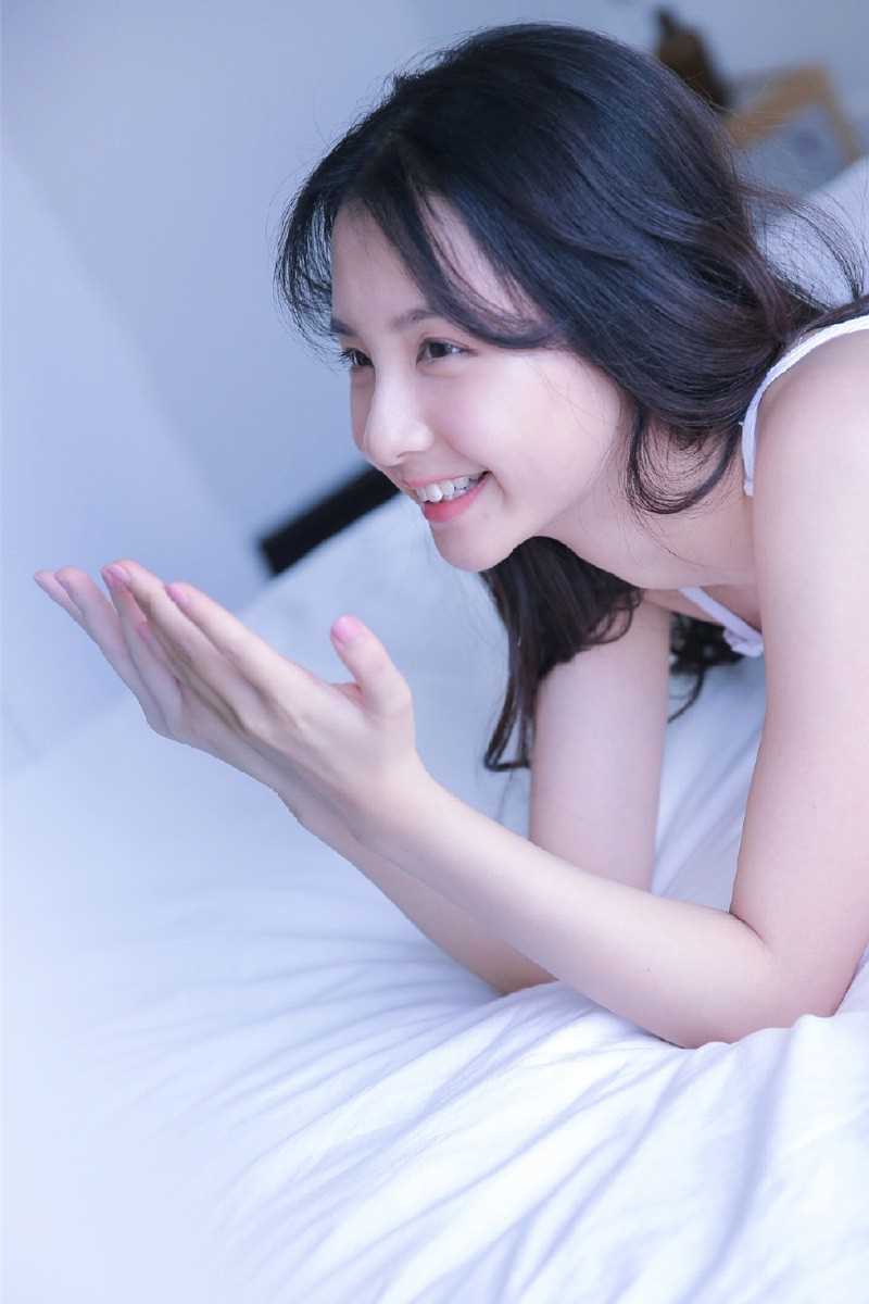 高清洁白天使私房大长腿热裤清纯女孩养眼图集