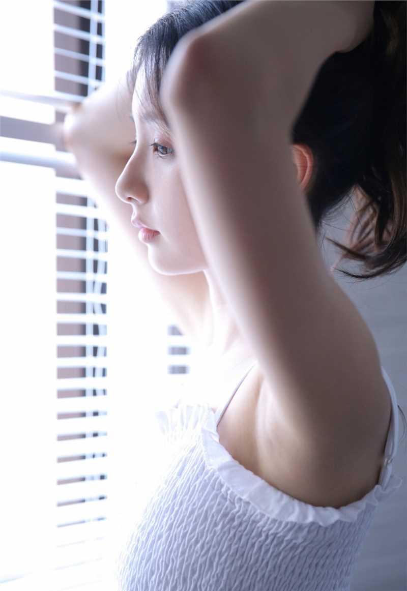 高清洁白天使私房大长腿热裤清纯女孩养眼图集