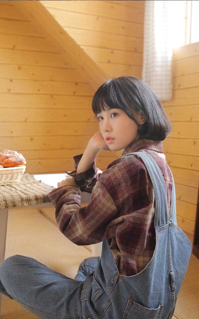 文学少女室内牛仔背带裤清纯